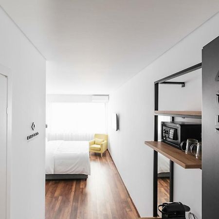 Evapollo Apartment Tesalonika Bagian luar foto